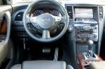 Infiniti FX50 2009 года